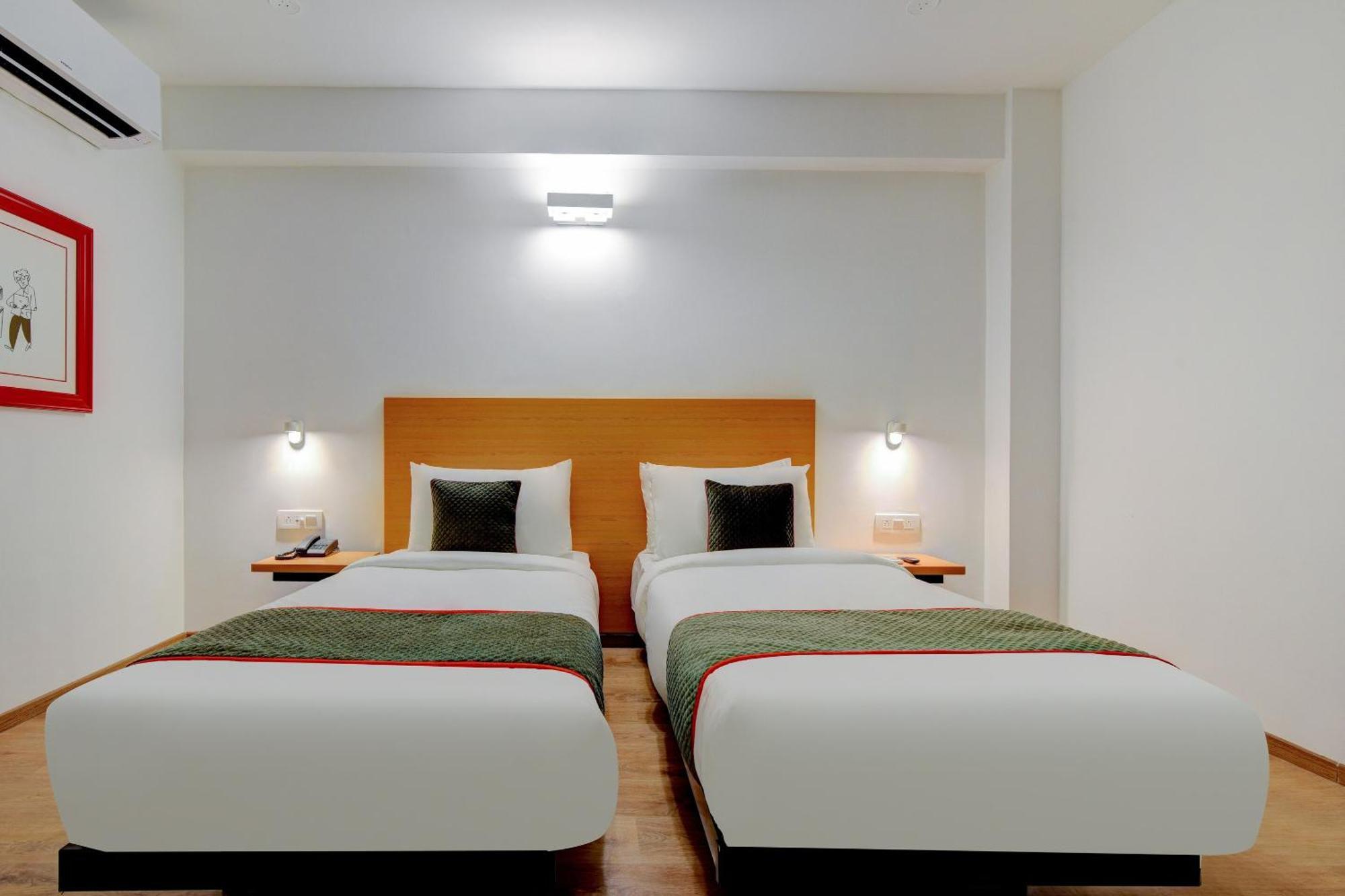 Townhouse Infinity Stays Gurgaon Ngoại thất bức ảnh
